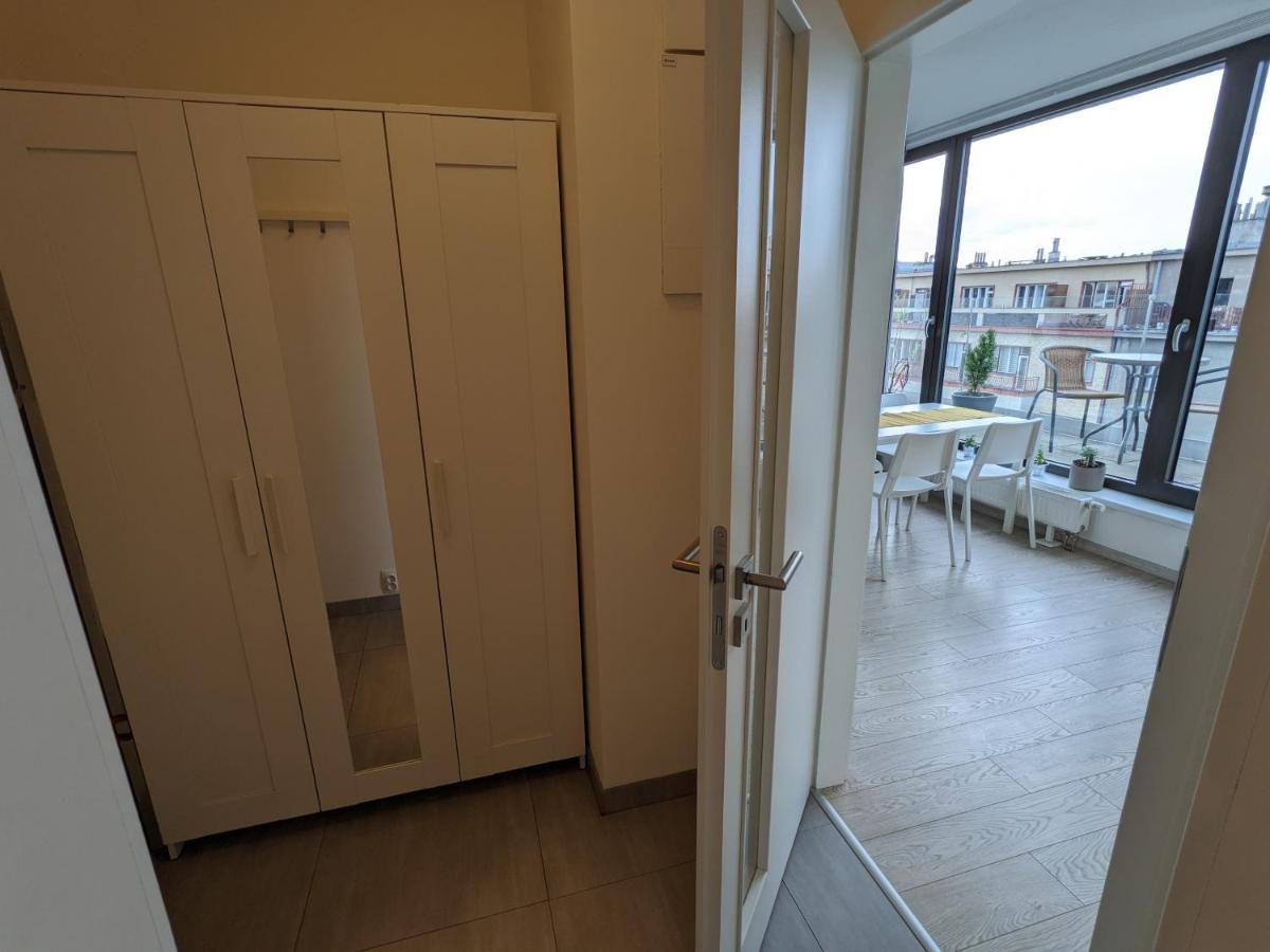 Cozy Apartment With Big Terrace In Central Prague - Karlin Exterior foto